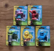 Sesame Street Minifigures FULL SET With Collectible Cards Figures Toys Gift NEW!