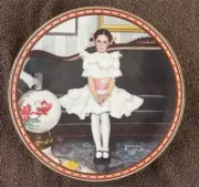 Norman Rockwell SITTING PRETTY Collector Plate (Knowles, 1986) Plate #6076E