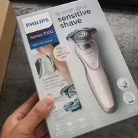 在飛比找蝦皮購物優惠-免運全新特價PHILIPS 荷蘭原裝進口 飛利浦剃鬚刀 S9