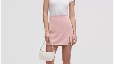 Lululemon Softstreme High-Rise Mini Skirt, Pink Haze, NWT size XS