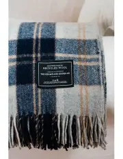 [The Grampians Goods Co.] Heritage Collection Recycled Wool Scottish Tartan Blanket in Navy/White