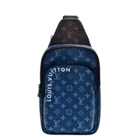 在飛比找momo購物網優惠-【Louis Vuitton 路易威登】M23782經典Av