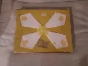 Vtg Table Cloth Napkin Set Flowers Embroidered Square Movie Retro Grannycore