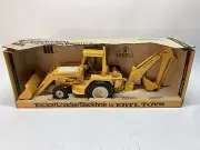 Vtg IH International Ertl Toys 1/16 Scale Tractor Loader Backhoe #472 New NIB