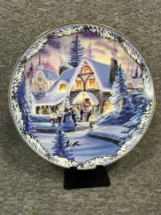 A New Fallen Snow By Renee McGinnis #6 Christmas in the village-BE 1996 Plate