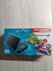 Nintendo 2DS XL NEW Handheld Console with Mario Kart 7 Black/Turquoise System
