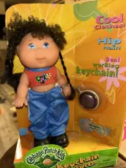 Cabbage Patch Kids Keychain Girls (Bibi Karen March 14)
