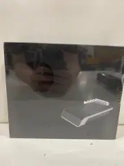 Momax LBT Multiple Desk Charging Station - 4 Ports