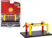 Adjustable Four-Post Lift Shell Oil Yellow Four-Post Lifts Series 1 1/64 Diecast