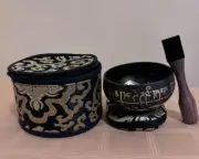 Silent Mind - Tibetan Singing Bowl / Black gratitude Bowl With Case