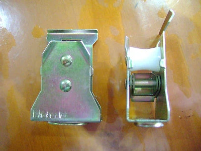 VENETIAN BLIND CORD LOCK
