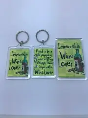 WINE LOVER Keyring or Fridge Magnet GIFT PRESENT IDEA