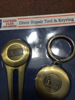 Golf Divot Repair Tool & Keyring PGA Tour Partners Club Life Member