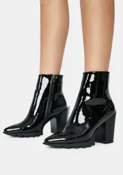 [AZALEA WANG] Cammer Patent Ankle Boots