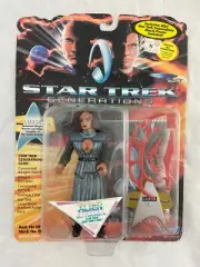 Vintage - Star Trek - Next Generation - LURSA - Action Figure - NEW