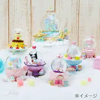 在飛比找樂天市場購物網優惠-現貨日本Sanrio聖誕限定雪球擺飾-綜，水球/雪球/水晶球