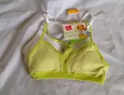 Hanes Girl's 2pk On The Go Comfort Modesty Pads Green/White Bra Size Small