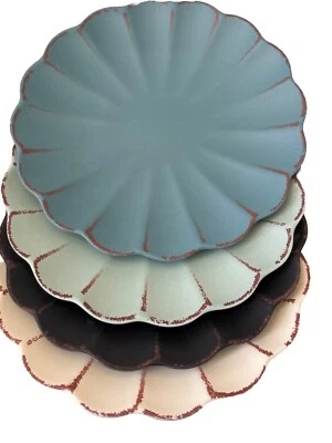 Salad Appetizer Plates Rustic Scalloped Plastic 8.5” Set Of 4