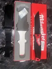 Milwaukee 48-22-1928B 5 in. HARDLINE Fixed Blade Knife W/ Sheath - Box