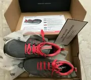 Reebok Fusion Flexweave RB312 Women's Sz 8M Gray Pink Athletic Work Shoe NIB!!