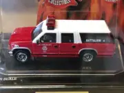 CODE 3 LOS ANGELES BATTALION UNIT4 DEPUTY CHIEF TRUCK FIRE 1:64 LIMITED ED 12400