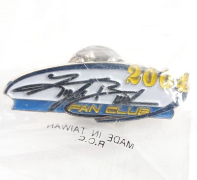 2004 Kyle Busch Nascar Racing Car Driver Autograph Fan Club Enamel Lapel Pin VTG