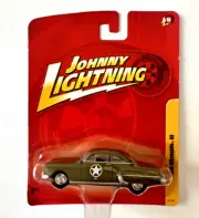 2010 Johnny Lightning 1950 Oldsmobile 88 Army # UP CO PK