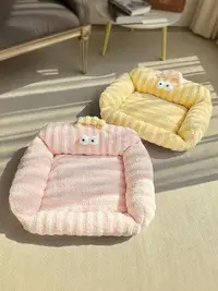 在飛比找Yahoo!奇摩拍賣優惠-沙發貓窩可愛貓咪床寵物貓貓睡墊冬季保暖小型犬約克夏狗窩狗狗床