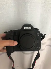 在飛比找Yahoo!奇摩拍賣優惠-佳能 eos 5d3 5d mark iii 全幅單反相機1