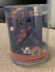 Strange Planet 6” Vinyl Figure Throwing Snowballs Three Dimensional Rep NIB