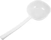 Totority Practical Long Handle Garden Water Ladle Reusable Plastic Scoop for Efficient Watering for Garden Vegetable Patch and Household Watering Tasks