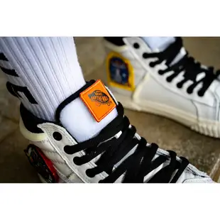 【A-KAY0】VANS X NASA SK8-HI 46 MTE DX 宇航員 皮革 米白【VN0A3DQ5UQ4】