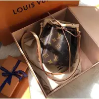 在飛比找蝦皮購物優惠-二手精品-LV LOUIS VUITTON Nano Noe