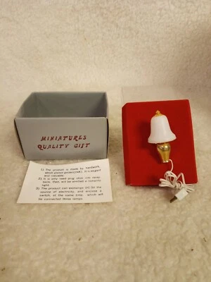 Factory Direct 24k Gold Plated 1/12 Scale Dollhouse Miniature Bell Table Lamp