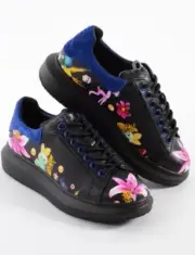 AUTHENTIC Hollie Watman Babes in Toyland Fashion Sneakers Sz 6 NEW IN BOX