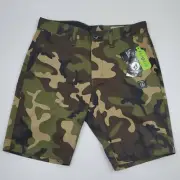 NWT Volcom Mens Size 30 Modern Fit Green Camo Flat Front Shorts *