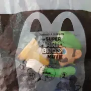Super Mario Bros Movie Flashlight Luigi McDonald's Collection Toy #3 Figure
