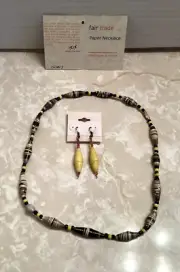 Made in Kenya Hand Crafted FAIR TRADE Beaded Necklace & Earring SET NEW w/ Tags