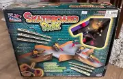 NEW SKATEBOARD PARK Totally Extreme Micro RC Radio Control Skateboarding WOW WEE