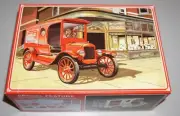'23 T Delivery Van Coca Cola AMT 1/25 Complete & Unstarted.