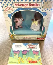 Vintage Tomy Sylvanian Families Hickory Lilly Winward Wedding Set BOX Calico Bun