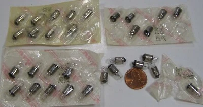 Thirty Mini-Bulb Camera Lights TC51859/3 28v 40/80ma E0228 BW6