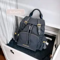 在飛比找蝦皮購物優惠-二手旗艦 Burberry 黑色尼龍後背包小款