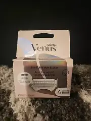 Gillette Venus Pubic Hair & Skin Razor Blade Refill Cartridges 4ct - NEW!!