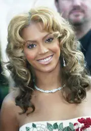 Beyonce Knowles at The 60th Golden Globe Awards - Arrivals at The - Old Photo 1