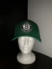 Mitchell & Ness Brooklyn Nets SNAPBACK GREEN Black CLASSIC RED Hat