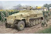 Dragon 1/35 Sd.Kfz.251/1 Ausf.C Plastic Model Kit [6187]