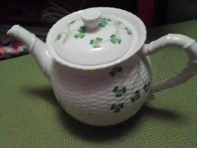 Nantucket Home Basket Weave Shamrock Clover TEAPOT