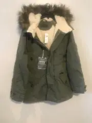 AberCrombie & Fitch Cotton Sherpa Line Parka Olive Green Medium Fur Trim Hood