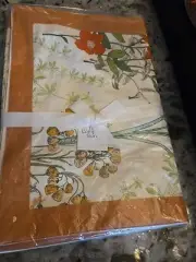 The Company Store Jardin white multicolor Table Runner 16 x 90 New, NIP